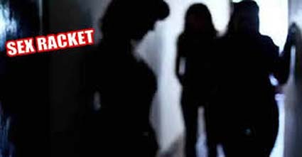 रुड़की में एक बार फिर पुलिस और एंटी ह्यूमन ट्रैफिकिंग यूनिट की टीम ने सेक्स रैकेट पर बड़ी कार्रवाई की