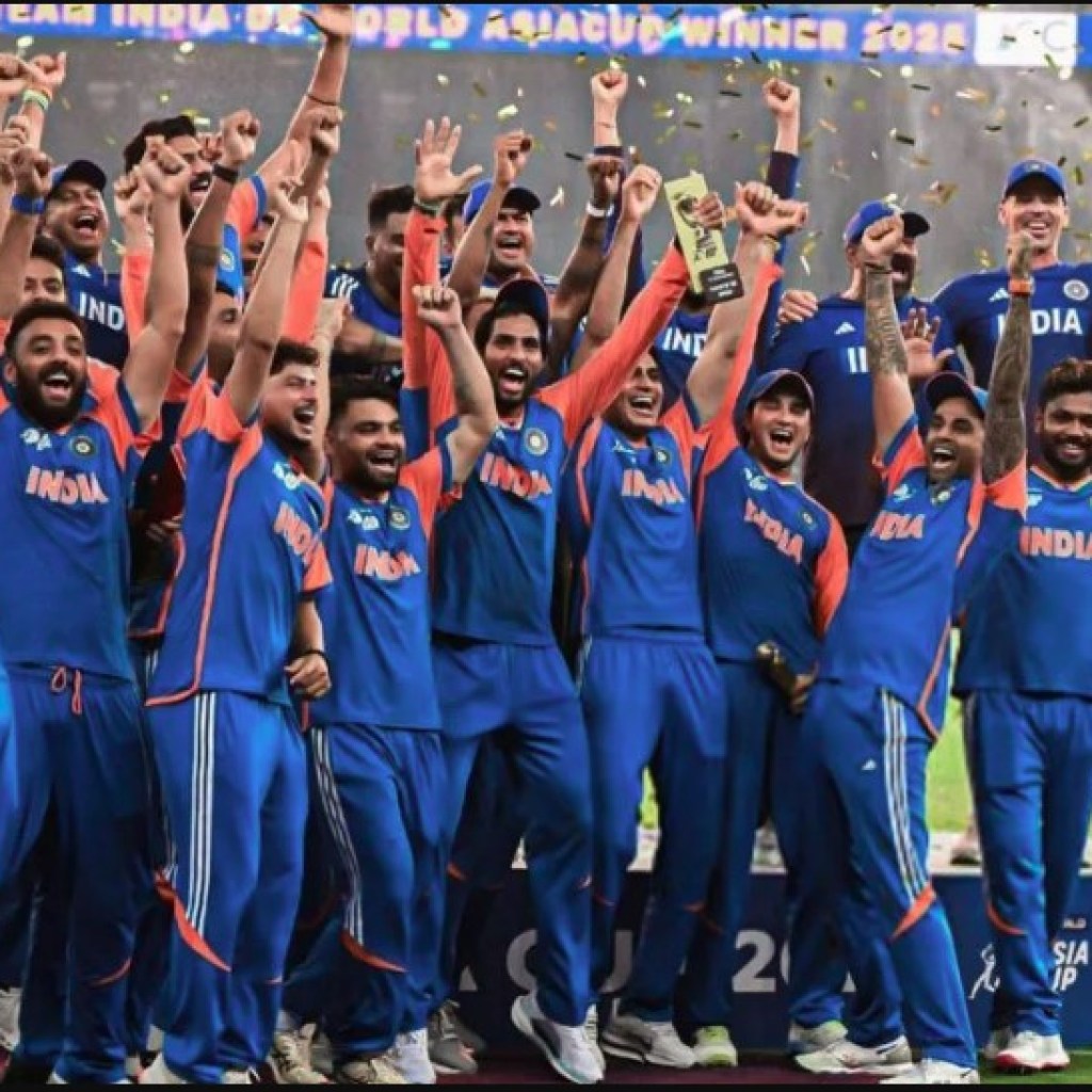 आखिरी ओवर में रोमांच, रिंकू सिंह के चौके से भारत विजेता