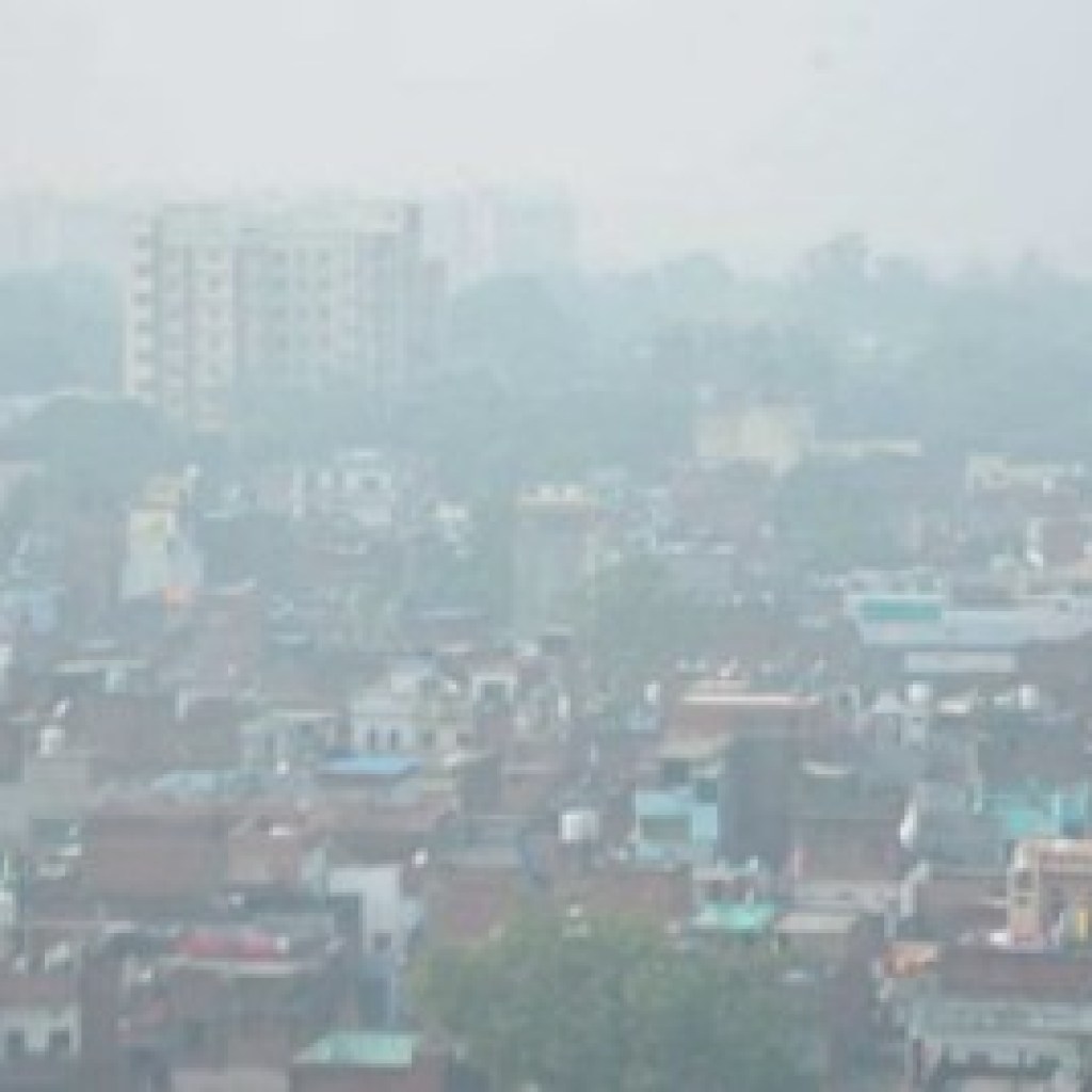 प्रदूषण नियंत्रण बोर्ड (पीसीबी) ने दीपावली के अवसर पर राज्य के आठ प्रमुख शहरों में हवा और ध्वनि प्रदूषण की निगरानी की तैयारी पूरी