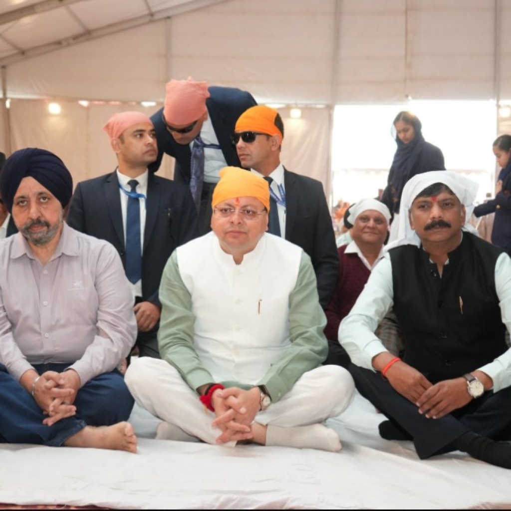 सीएम धामी ने प्रदेश की खुशहाली व विकास की कामना की